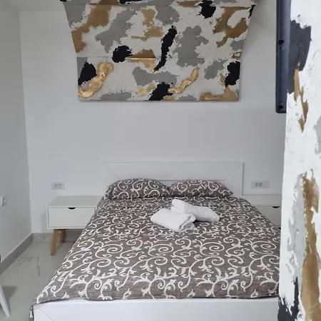 River Side * 贝尔格莱德