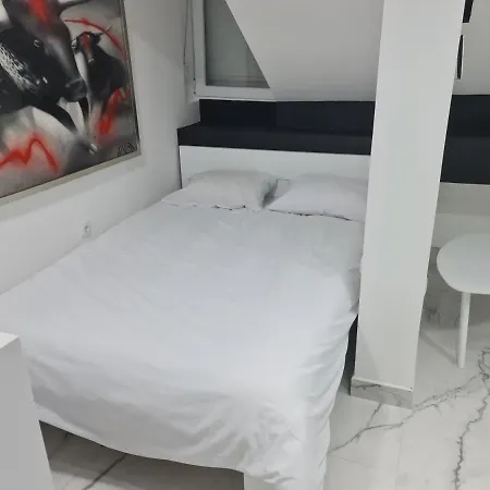 Apartment River Side *